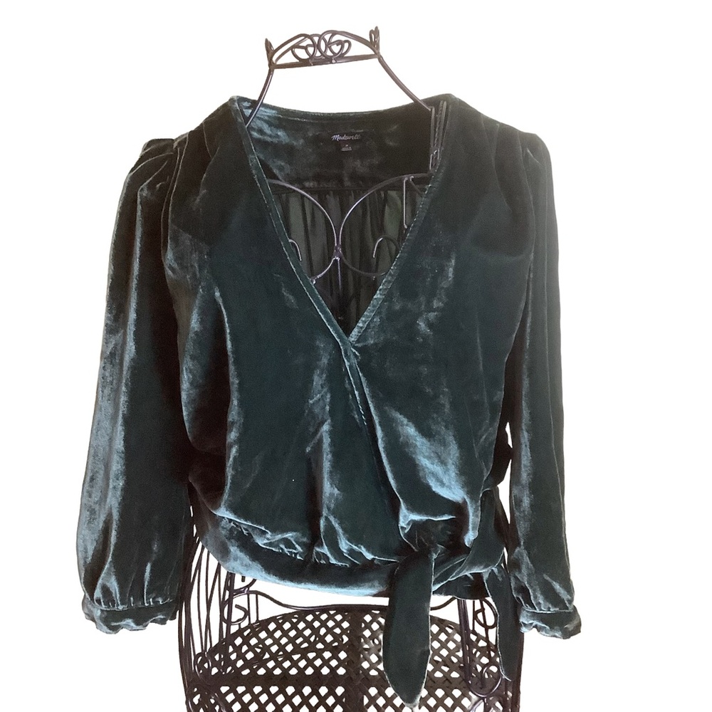Madewell Velvet Wrap Blouse in Rich Green Size Medium - Picture 2 of 13